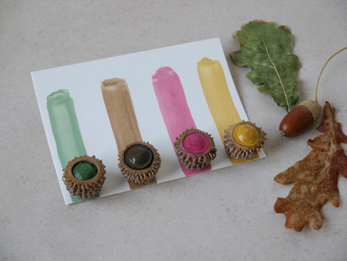 צבעים בספלולים - ערכת צבעי גואש טבעיים לילדים