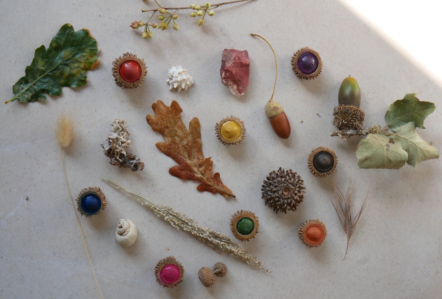 צבעים בספלולים - ערכת צבעי גואש טבעיים לילדים