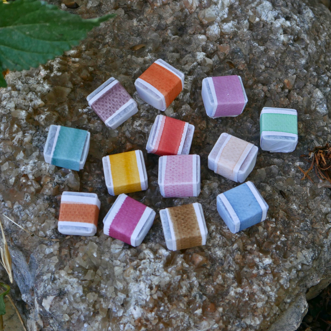 פריחת האביב - 13 צבעי מים טבעיים