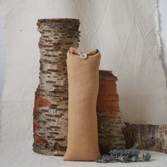 כרית עיניים צבועה בקליפת דובדבן